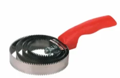 Shop-halona Metallstriegel, Spiralform, Spiralspriegel Kerbl Reitsport